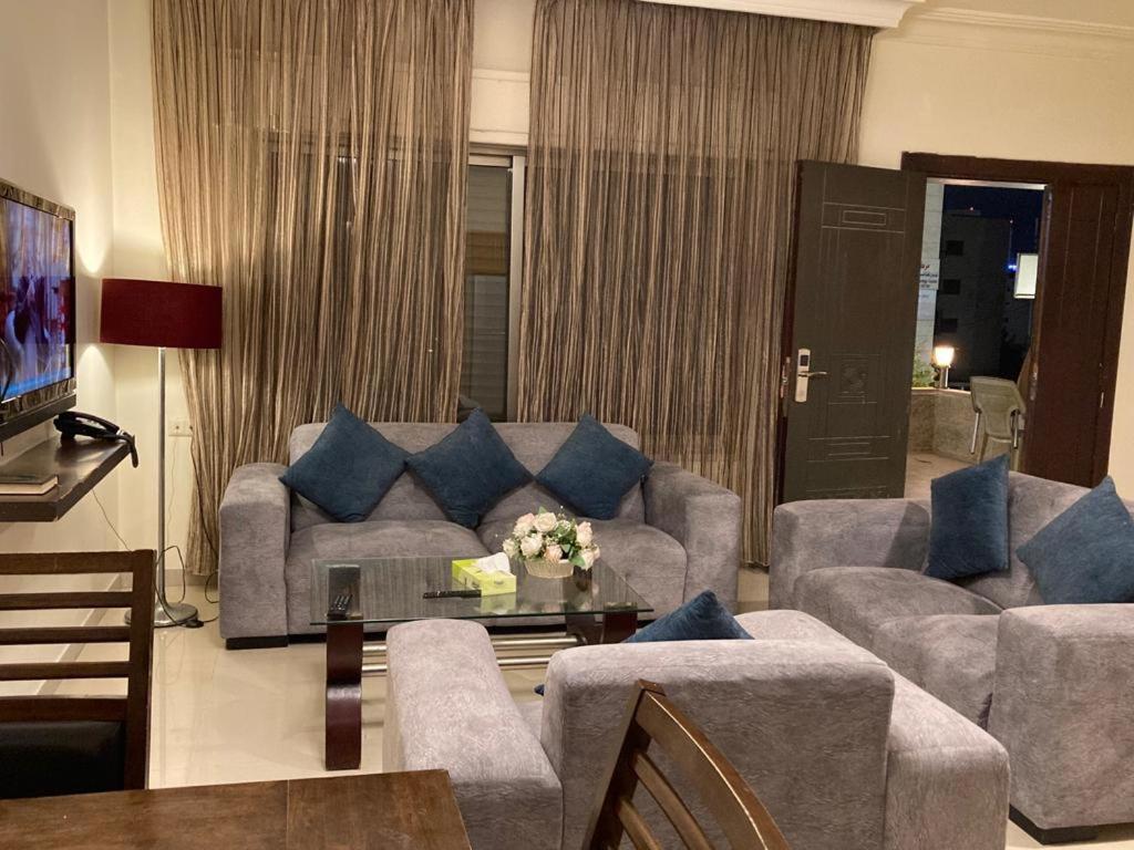 Uptown Hotel Apartment Amman Exterior foto