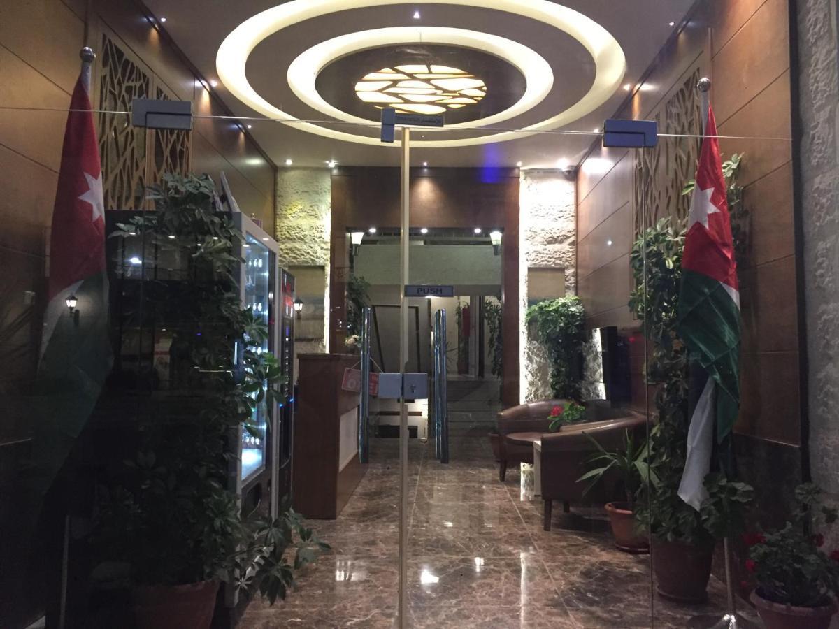 Uptown Hotel Apartment Amman Exterior foto